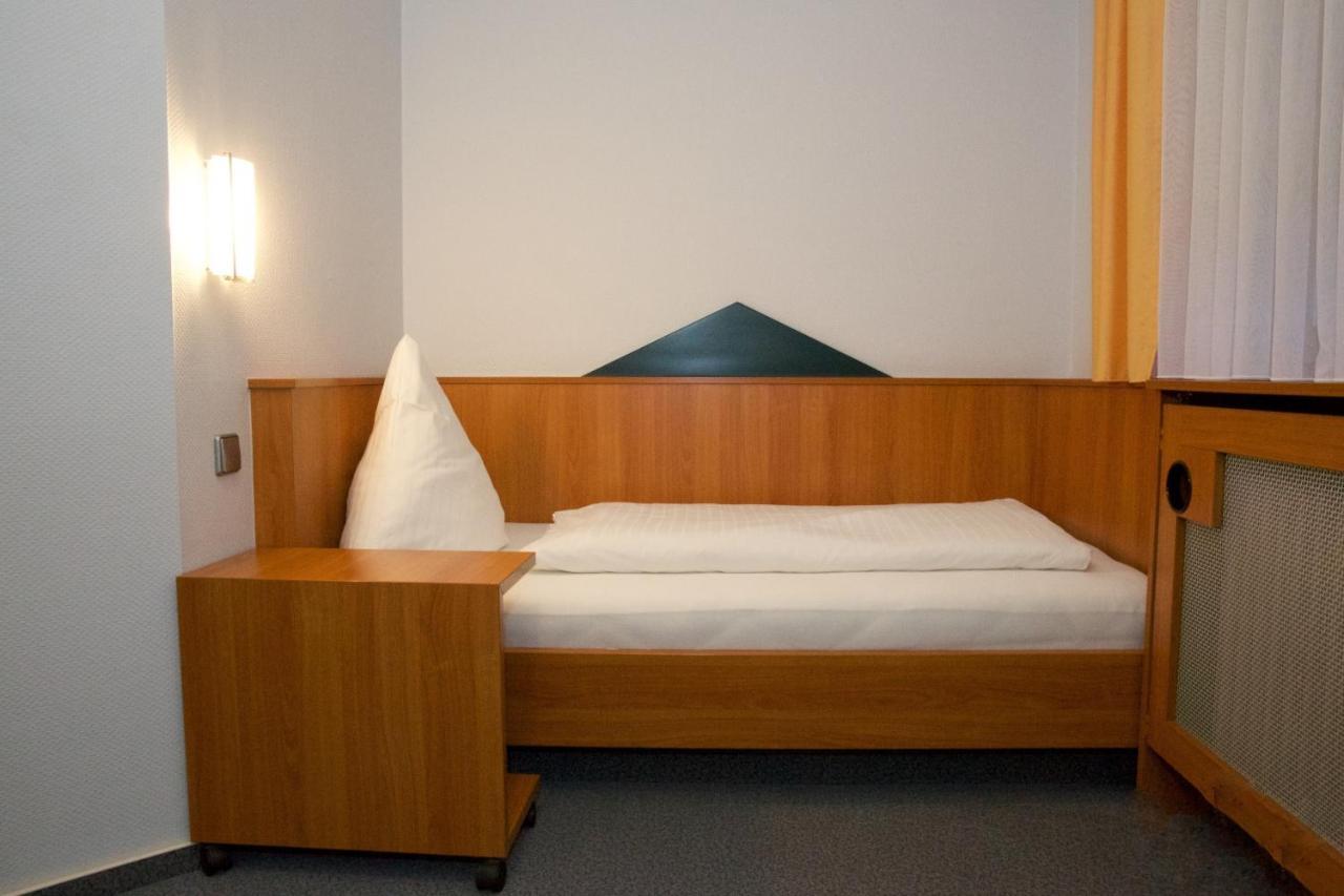 Svg Hotel Diversi Ludwigshafen am Rhein Eksteriør billede