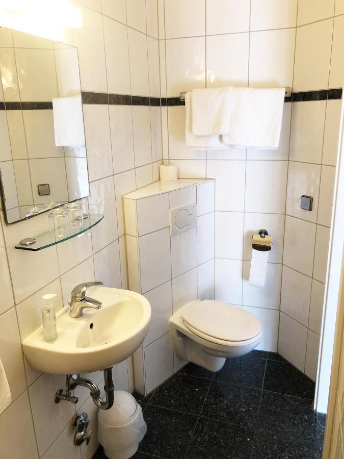 Svg Hotel Diversi Ludwigshafen am Rhein Eksteriør billede